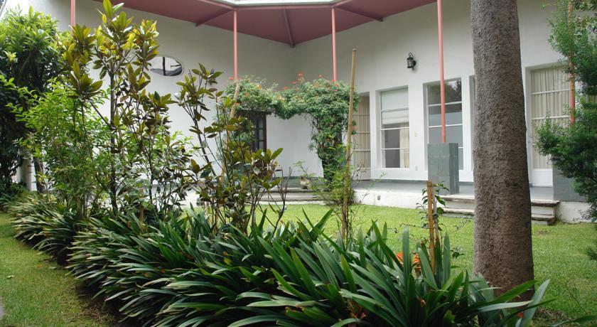 La Casa De Las Magnolias Hotel Coyoacan Exterior photo