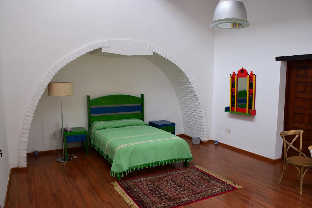 La Casa De Las Magnolias Hotel Coyoacan Exterior photo